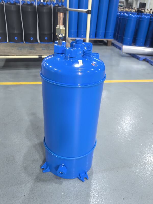 Pionowy wymiennik ciepła do wody basenowej MHTA-10 o wysokiej odporności na korozję, idealny do rozwiązań kontroli temperatury basenu