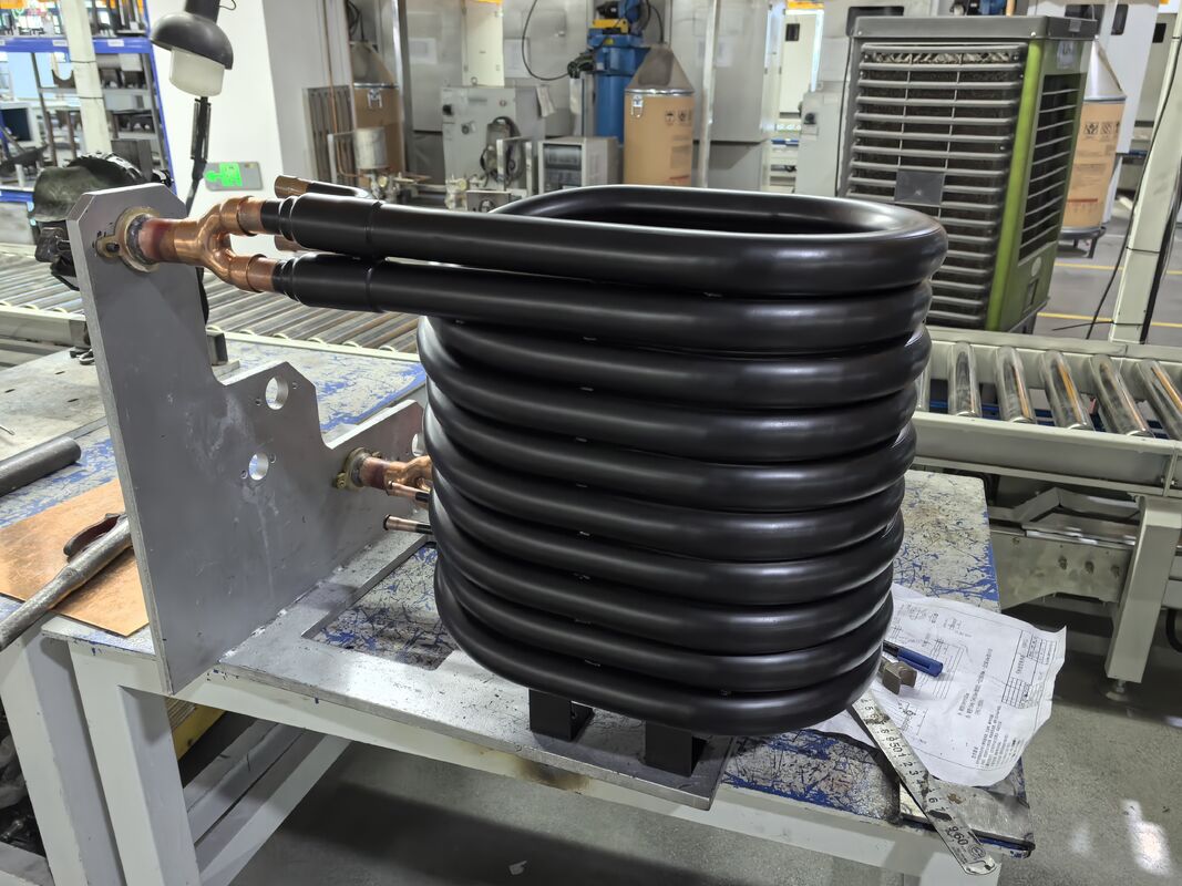 R22 Chłodnik typu wymiennik ciepła koaksjalny Długość rury od 1 do 10 M Zakres ciśnienia od 0,1 do 10 MPa Zaprojektowany do roztworów chłodzących