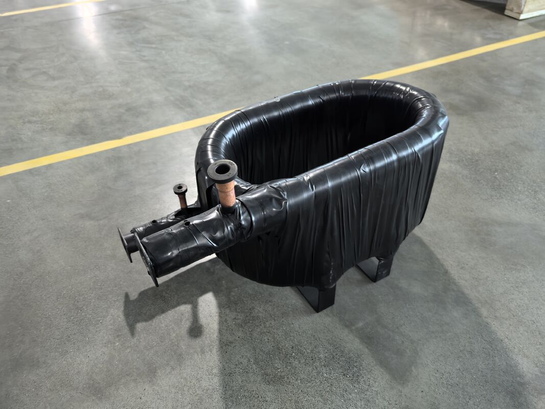 Zakres temperatury roboczej od minus 50 do 150 stopni Celsjusza Wymiennik ciepła koaksjalny o wysokości od 120 do 1000 mm i szerokości 140 mm do zarządzania cieplnym